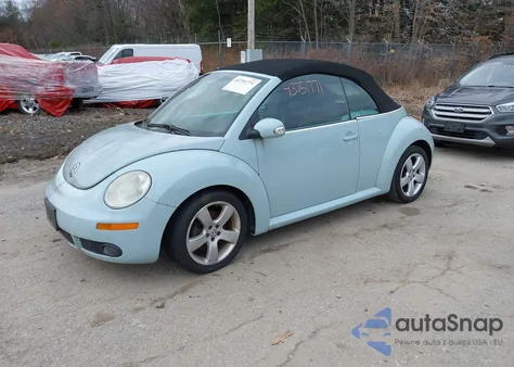 2006 Volkswagen New Beetle 2.5 z USA, uszkodzony, nr VIN 3VWSF31YX6M304274